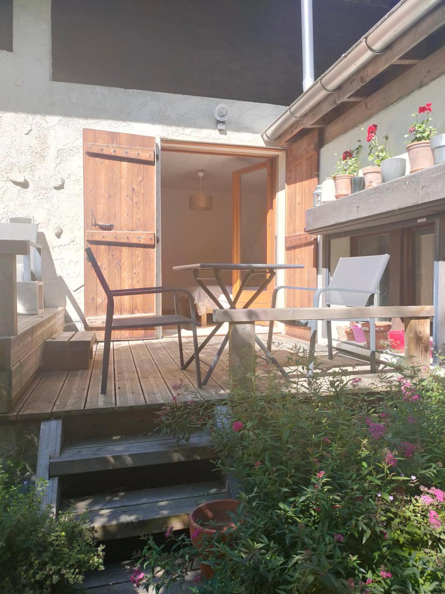 Beau Studio Dans La Vallee De Chamonix Les Trabets Zewnętrze zdjęcie